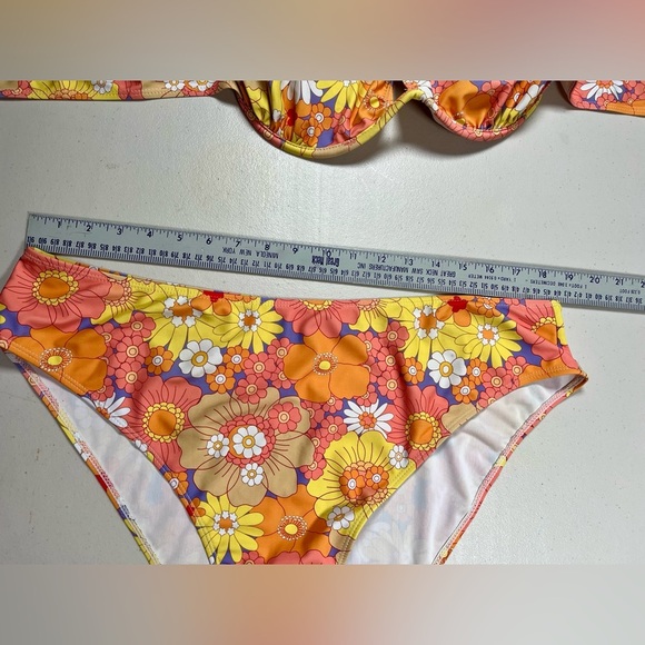 Source Unknown Vibrant Floral Bikini - Orange and Yellow, size 3X - Picture 8 of 11